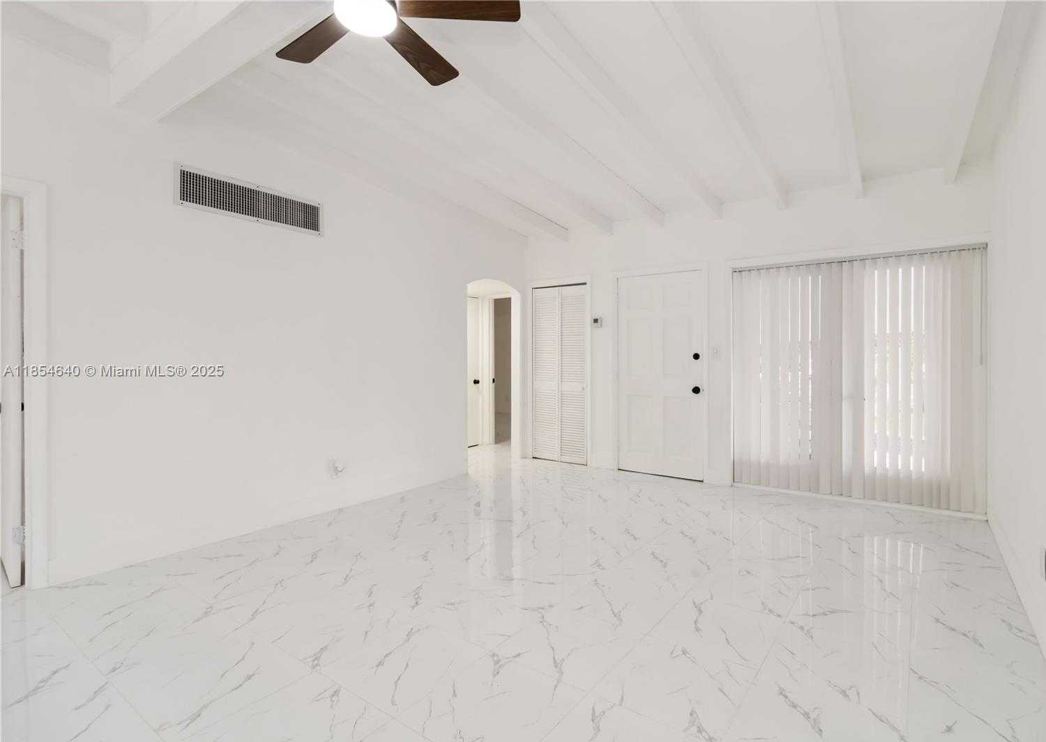 Small Image of 1777 NORTH 17TH CT, Hollywood Number 9