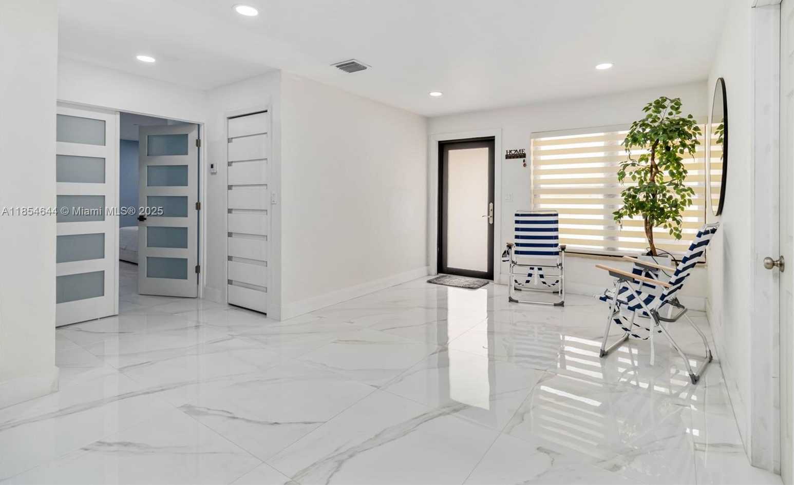 Small Image of 18001 NORTH WEST 42ND PL, Miami Gardens Number 8
