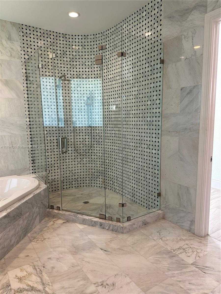 Small Image of 10600 SOUTH WEST 69TH AVE, Pinecrest Number 21