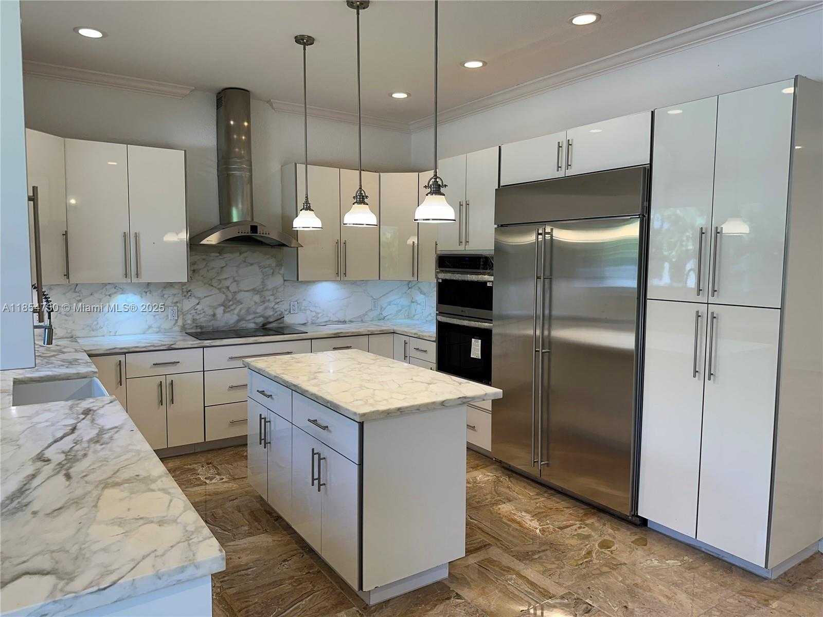 Small Image of 10600 SOUTH WEST 69TH AVE, Pinecrest Number 3