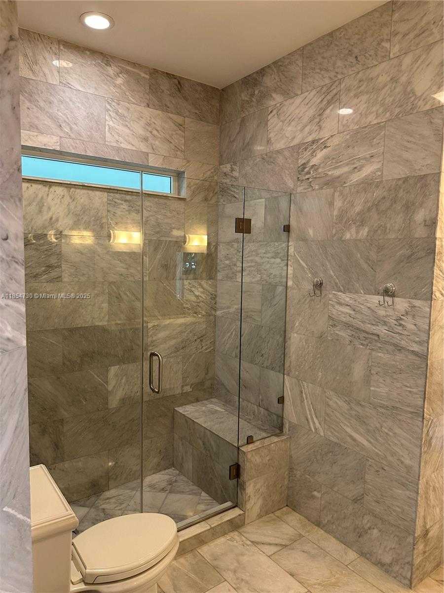 Small Image of 10600 SOUTH WEST 69TH AVE, Pinecrest Number 37