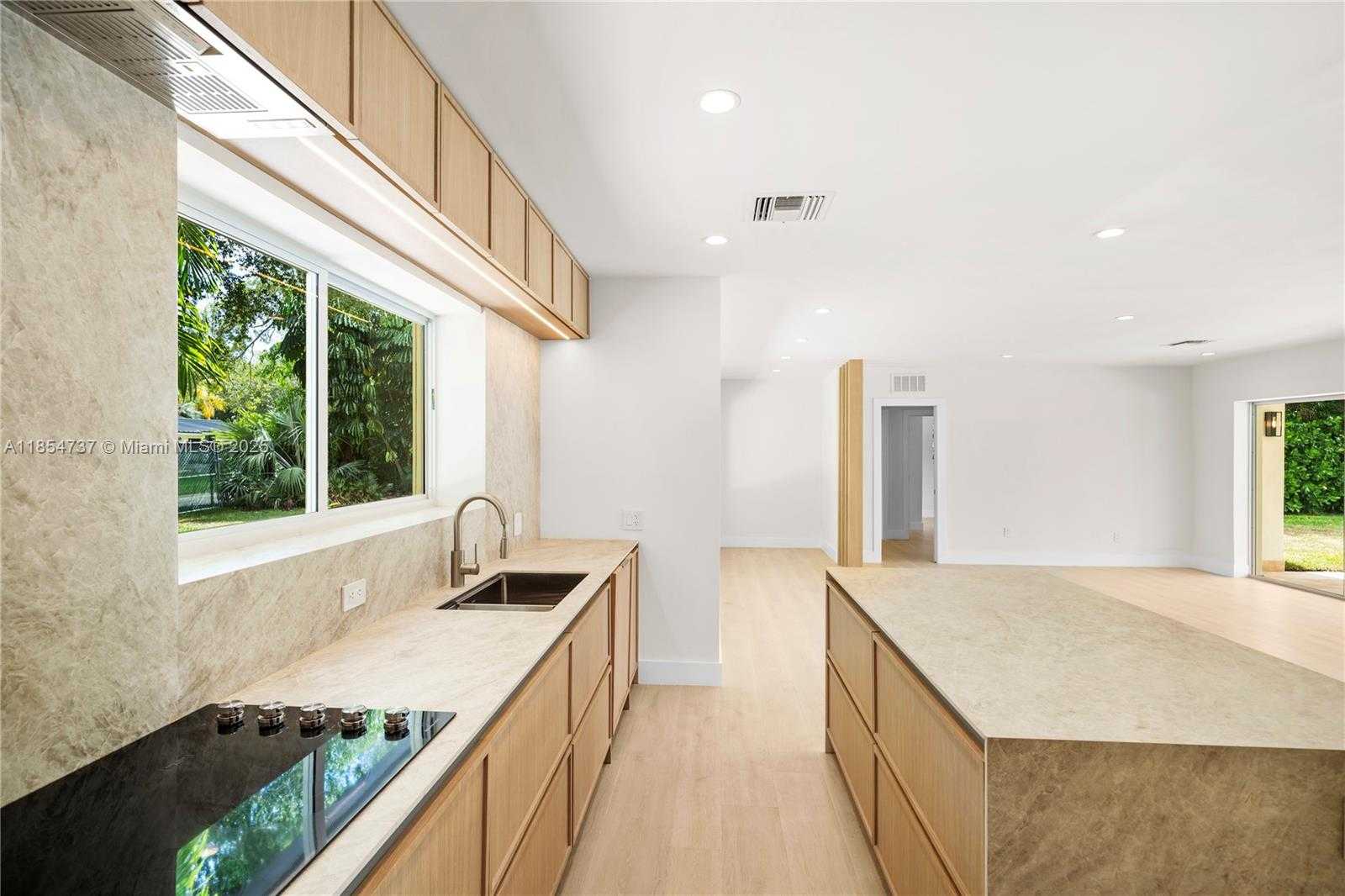 Small Image of 7460 SOUTH WEST 126TH ST, Pinecrest Number 10