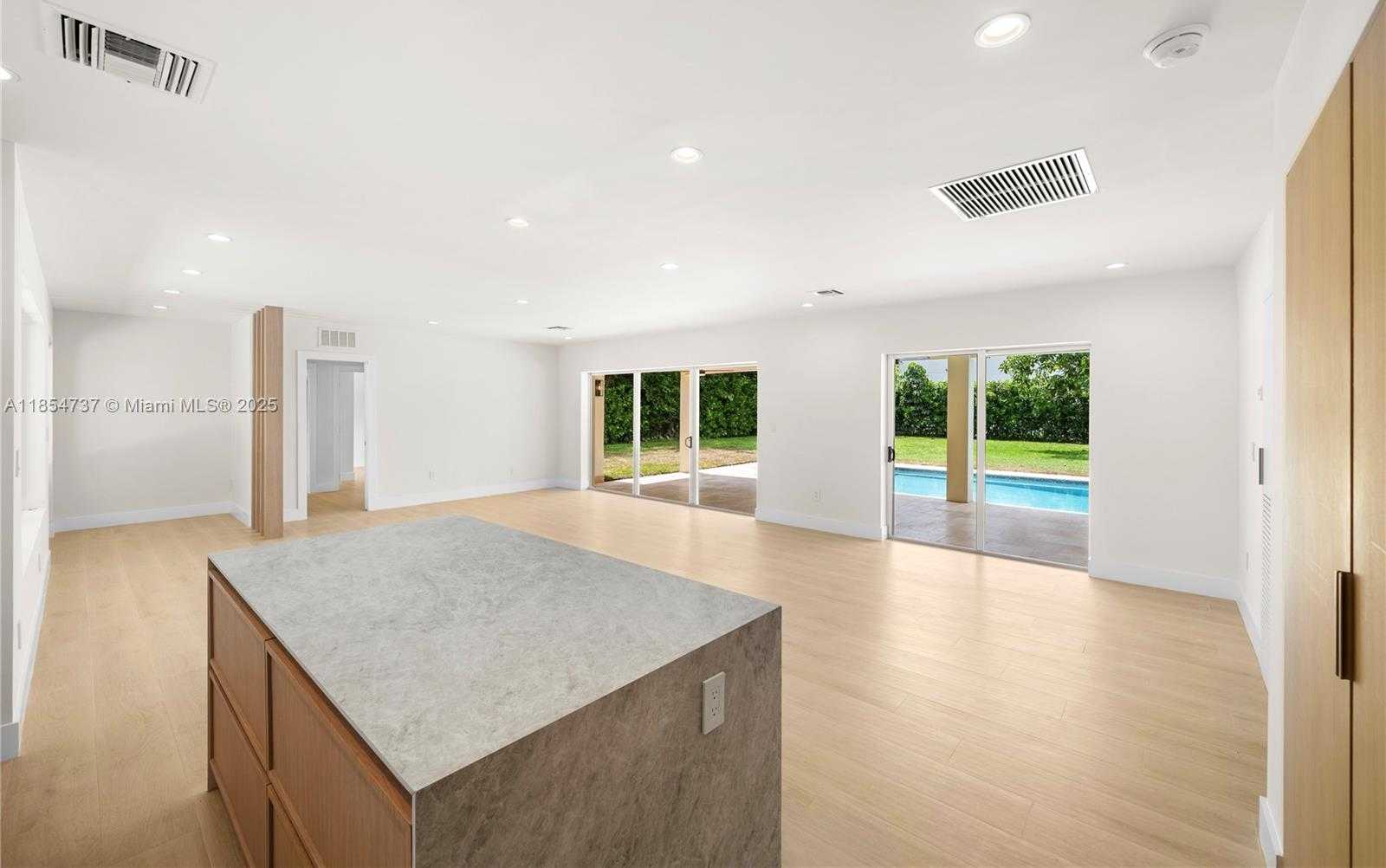 Small Image of 7460 SOUTH WEST 126TH ST, Pinecrest Number 11
