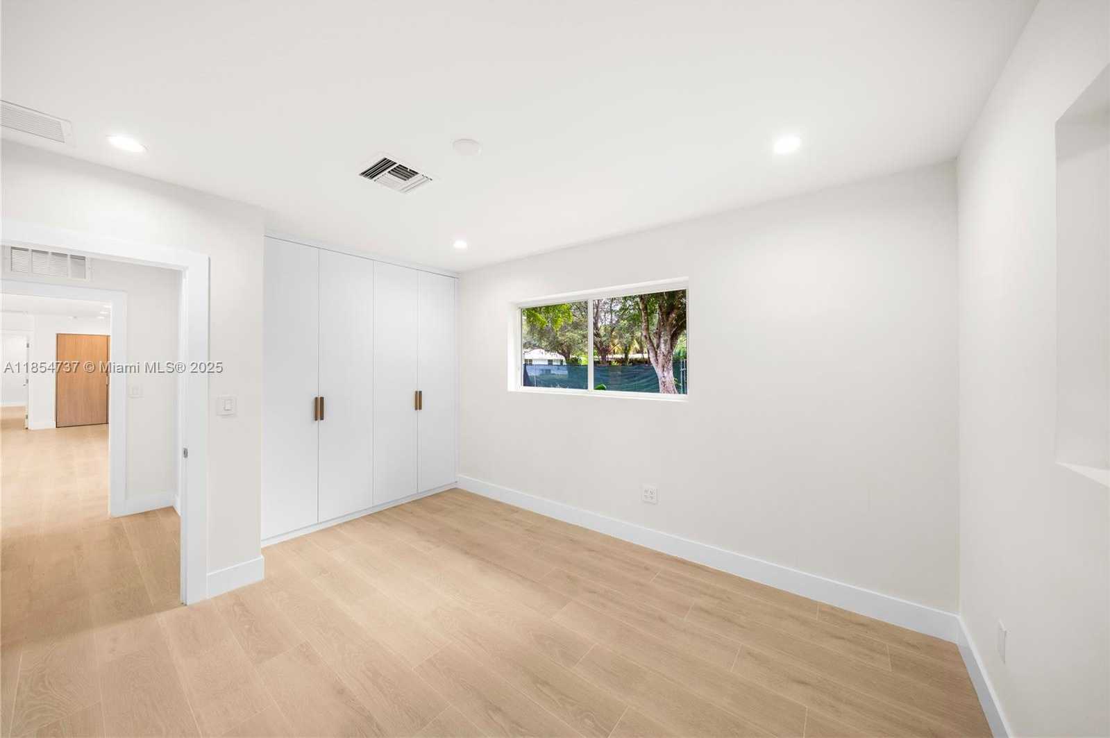 Small Image of 7460 SOUTH WEST 126TH ST, Pinecrest Number 19