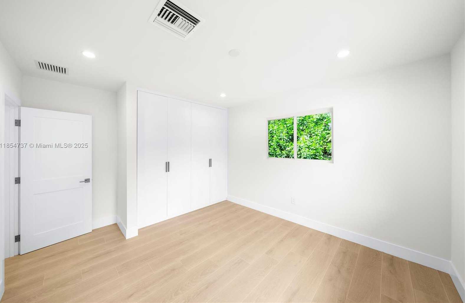 Small Image of 7460 SOUTH WEST 126TH ST, Pinecrest Number 21