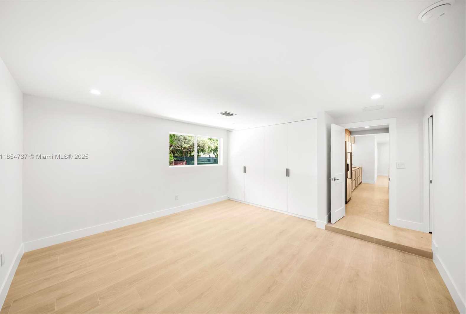 Small Image of 7460 SOUTH WEST 126TH ST, Pinecrest Number 24