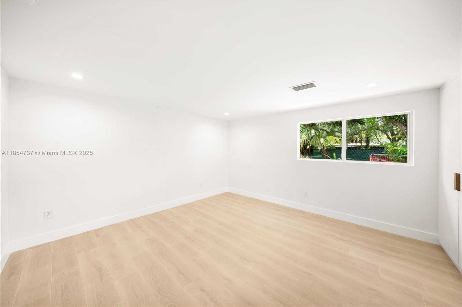 Small Image of 7460 SOUTH WEST 126TH ST, Pinecrest Number 25