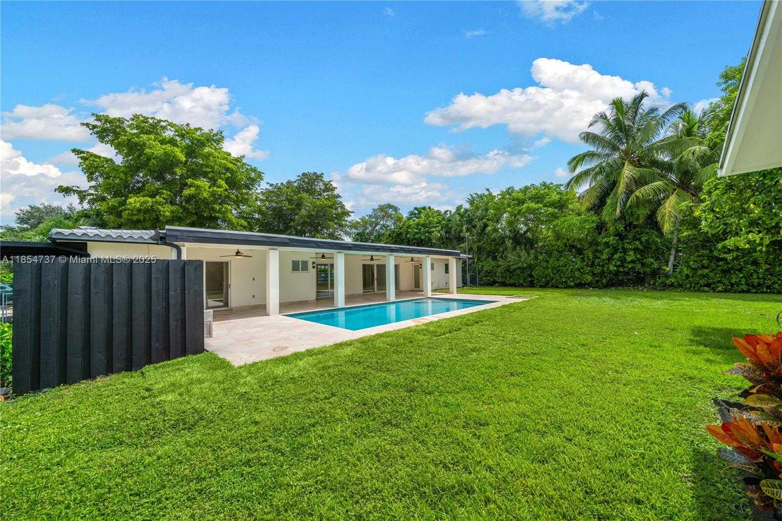Small Image of 7460 SOUTH WEST 126TH ST, Pinecrest Number 35