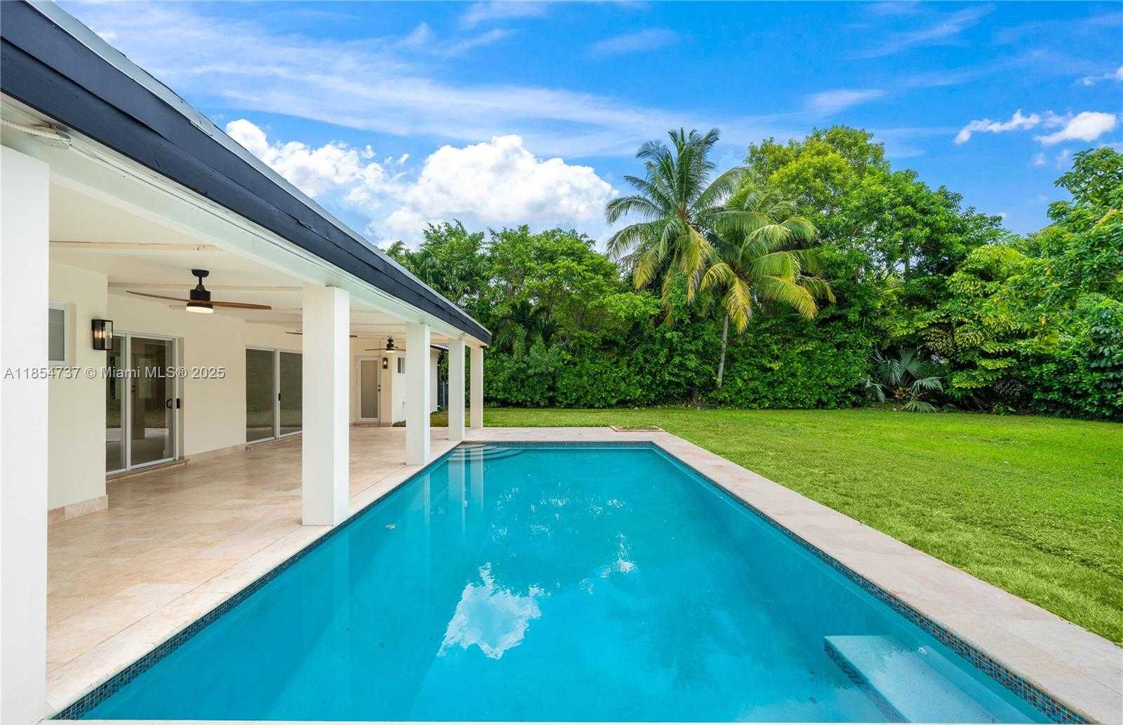 Small Image of 7460 SOUTH WEST 126TH ST, Pinecrest Number 38