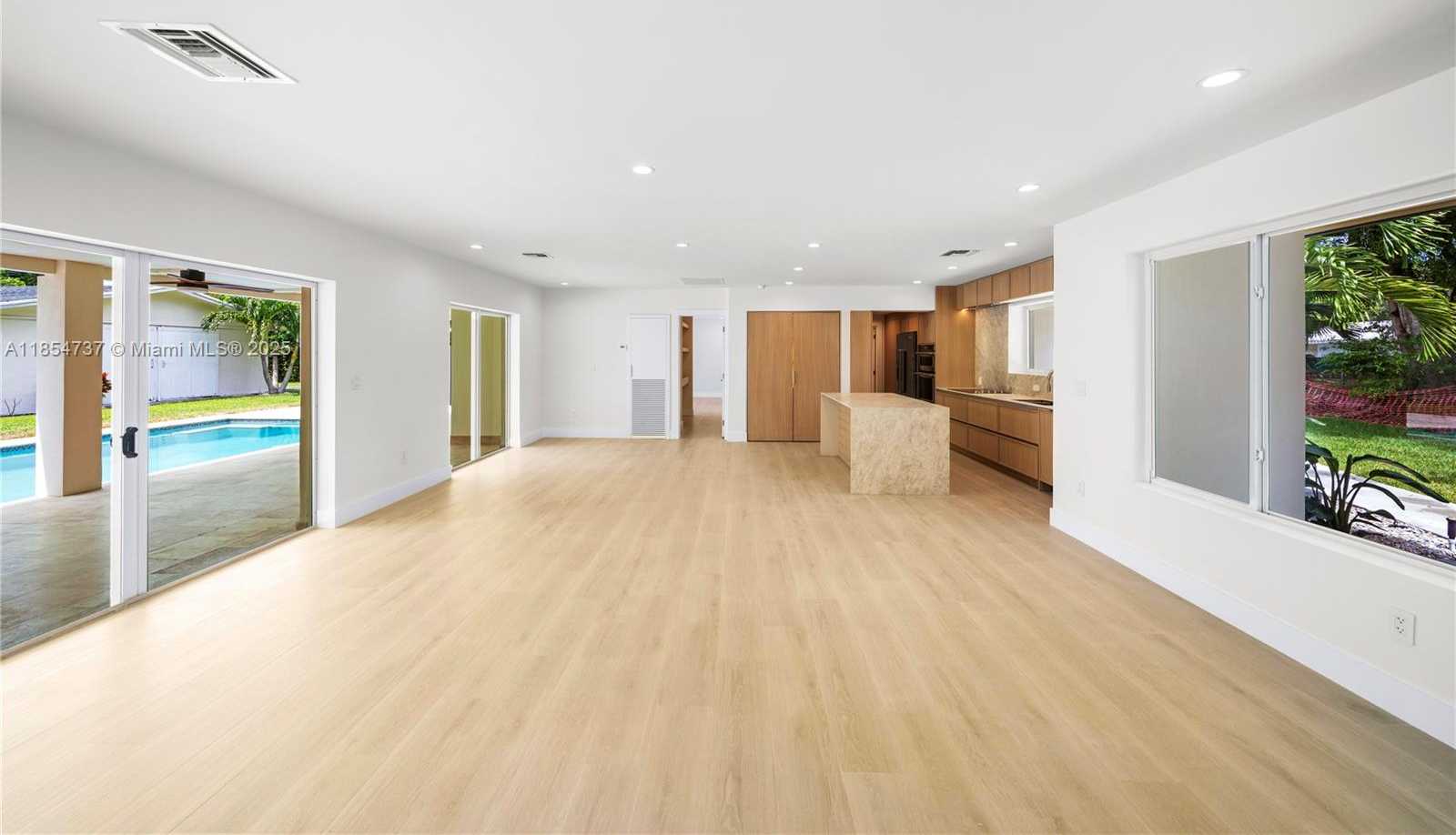 Small Image of 7460 SOUTH WEST 126TH ST, Pinecrest Number 5