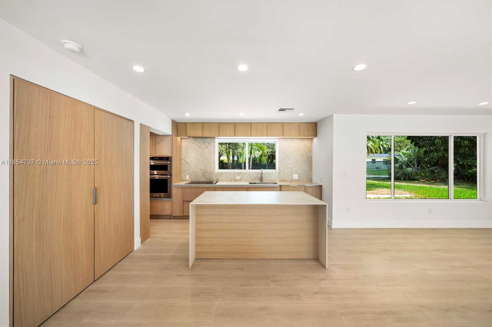 Small Image of 7460 SOUTH WEST 126TH ST, Pinecrest Number 7