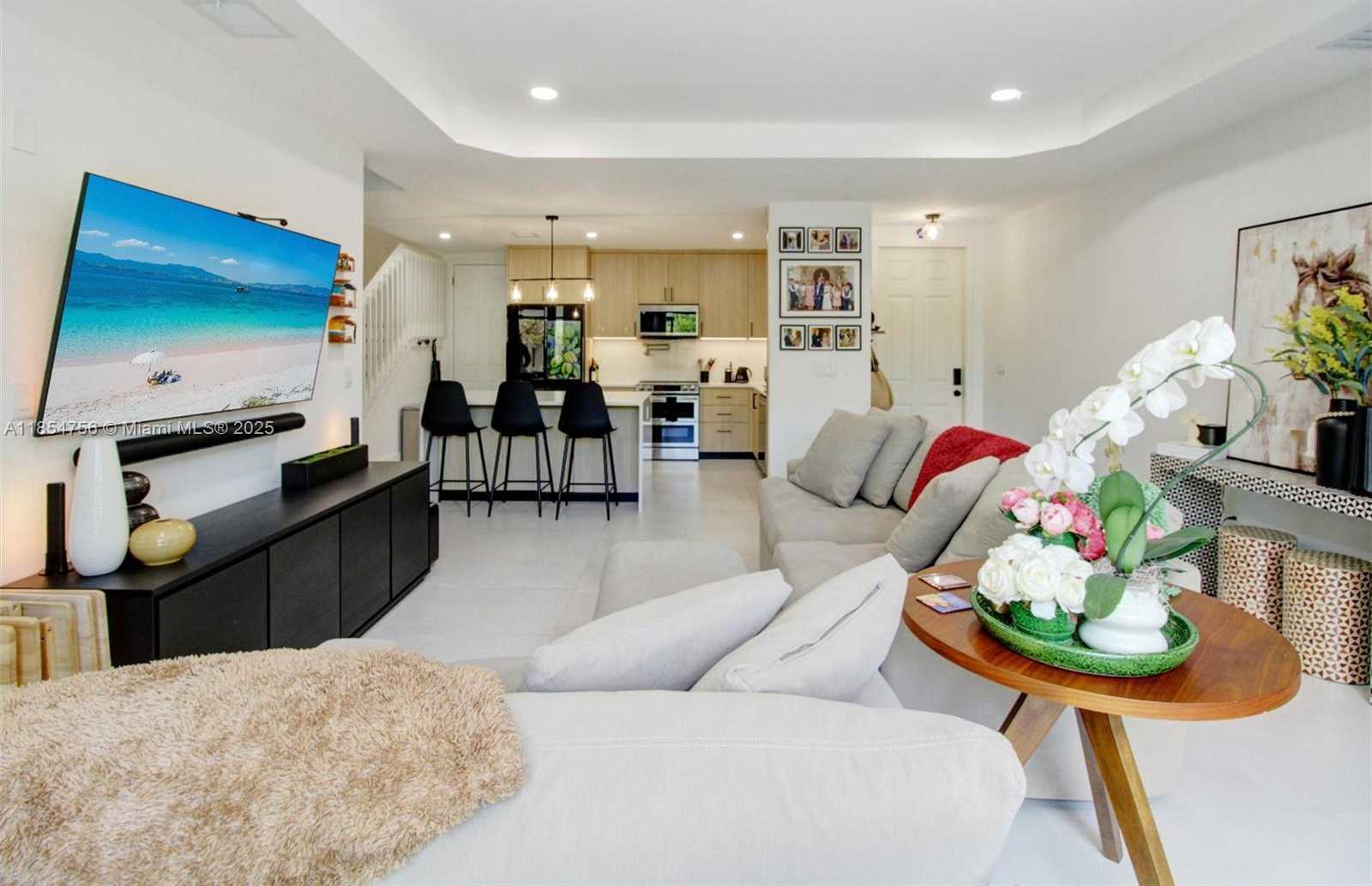 Small Image of 8880 SOUTH WEST 229TH ST, Cutler Bay Number 11