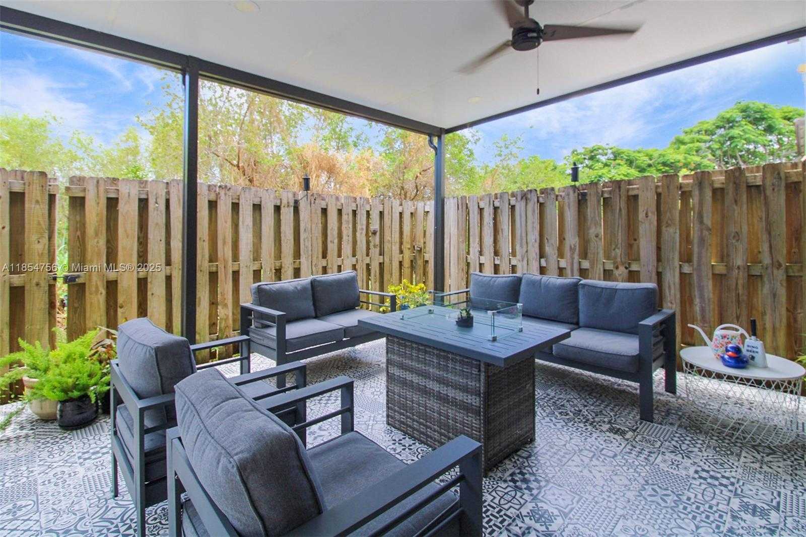Small Image of 8880 SOUTH WEST 229TH ST, Cutler Bay Number 22