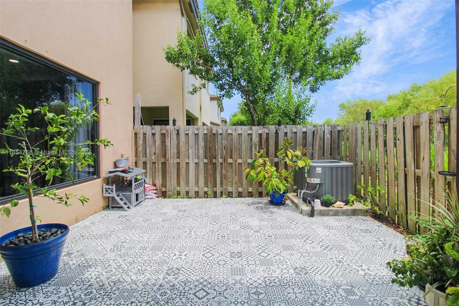 Small Image of 8880 SOUTH WEST 229TH ST, Cutler Bay Number 23