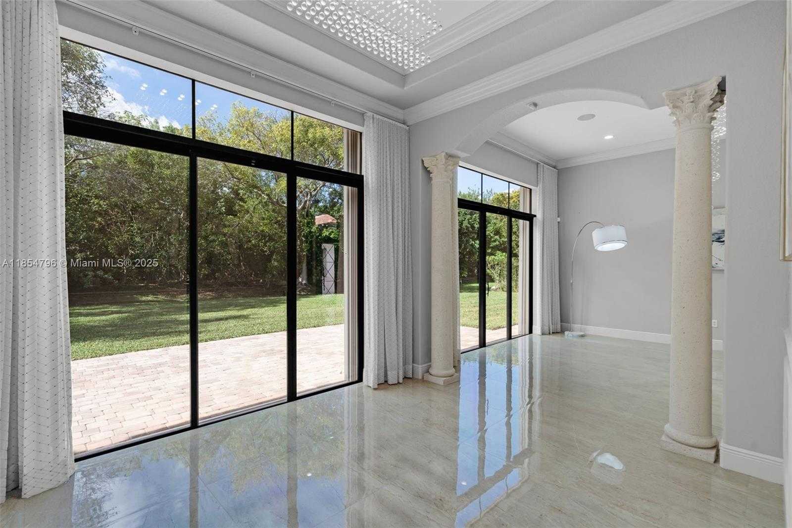 Small Image of 2294 SOUTH WEST 195TH AVE, Miramar Number 15