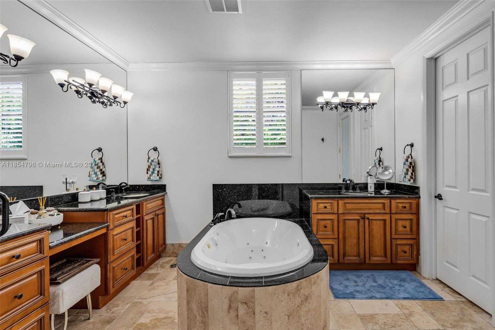 Small Image of 2294 SOUTH WEST 195TH AVE, Miramar Number 39