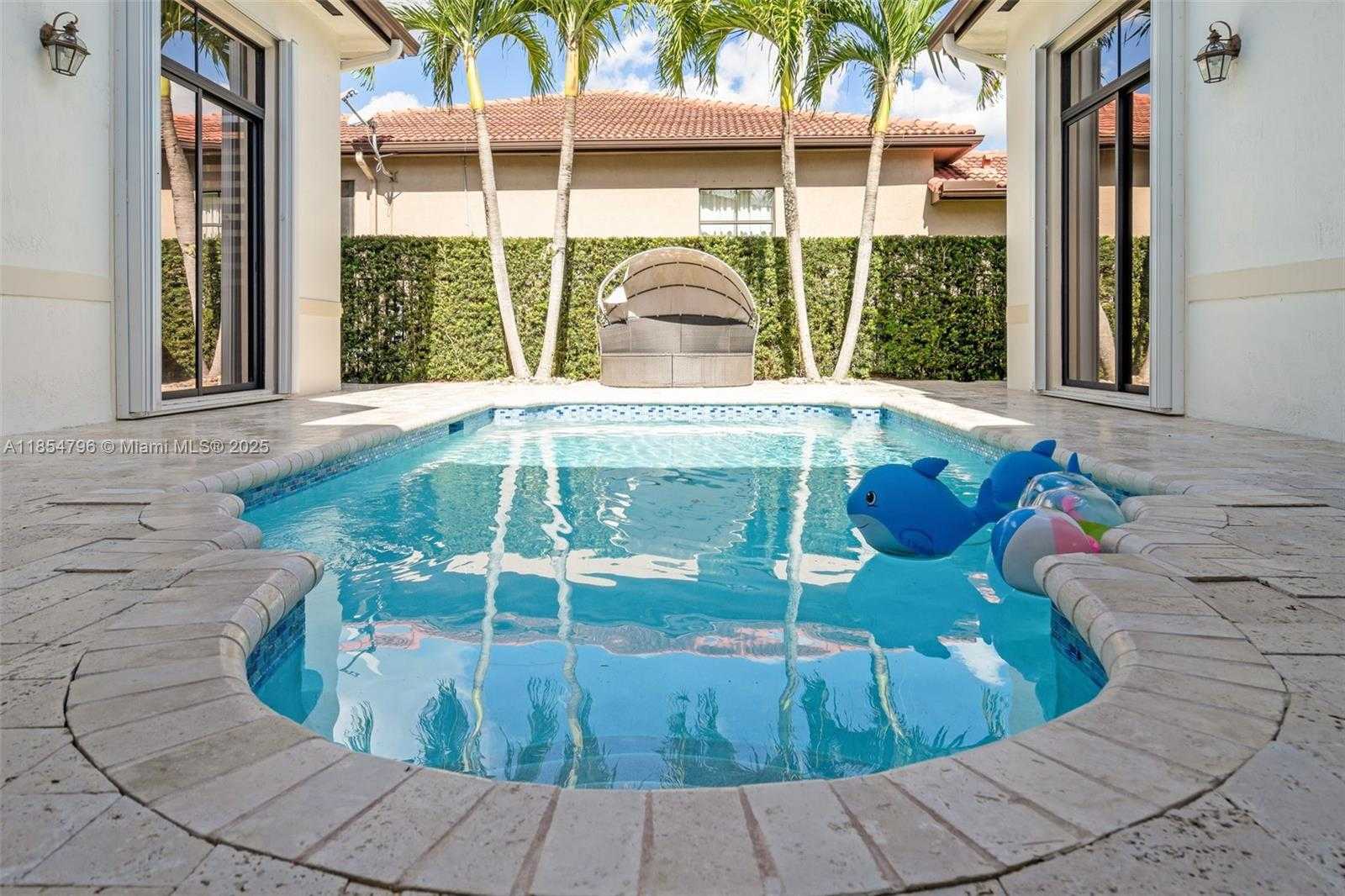 Small Image of 2294 SOUTH WEST 195TH AVE, Miramar Number 45