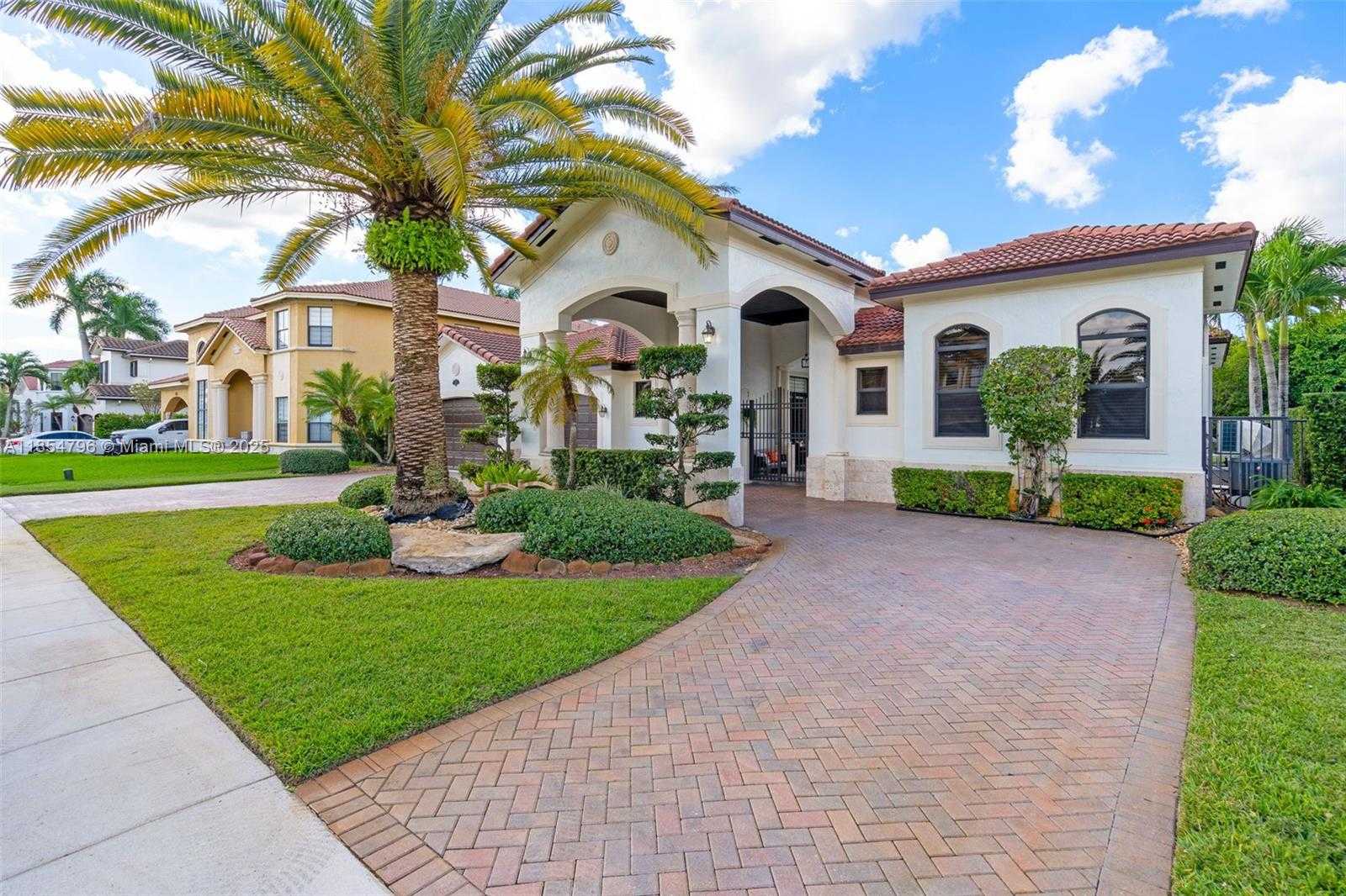 Small Image of 2294 SOUTH WEST 195TH AVE, Miramar Number 9