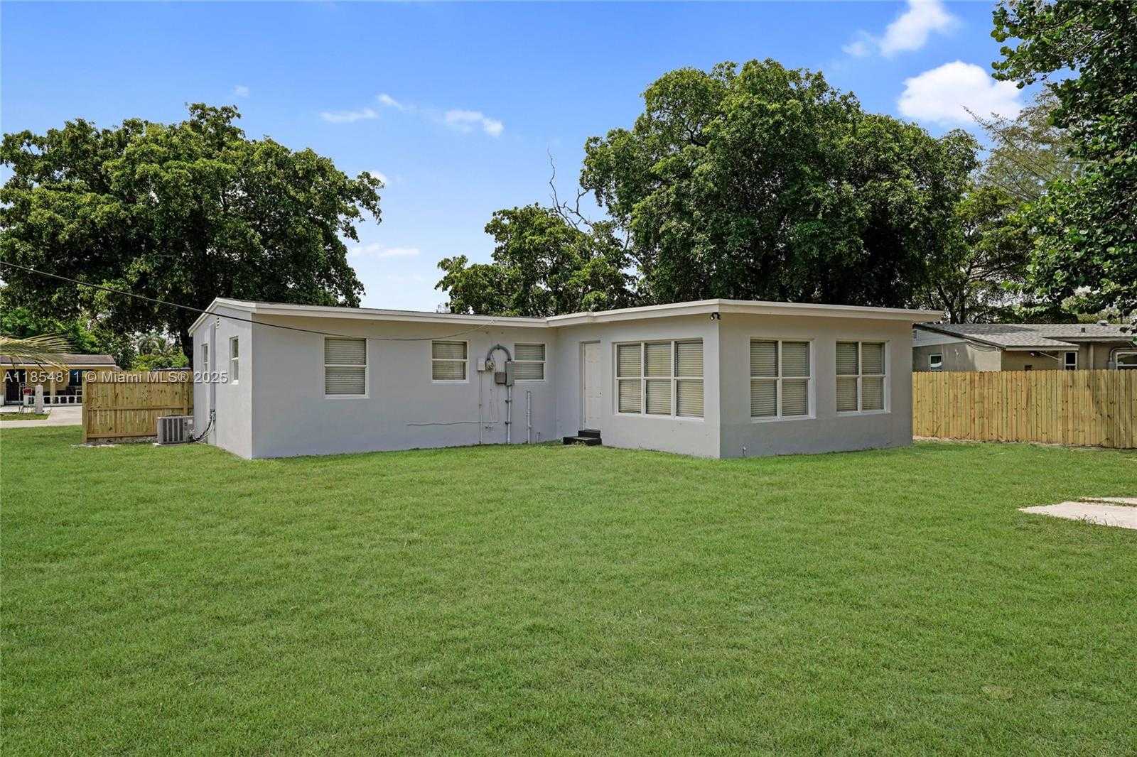 Small Image of 1220 NORTH WEST 18TH AVE, Fort Lauderdale Number 29
