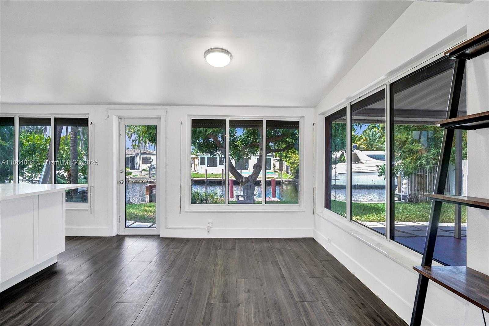 Small Image of 917 MANDARIN ISLE, Fort Lauderdale Number 18