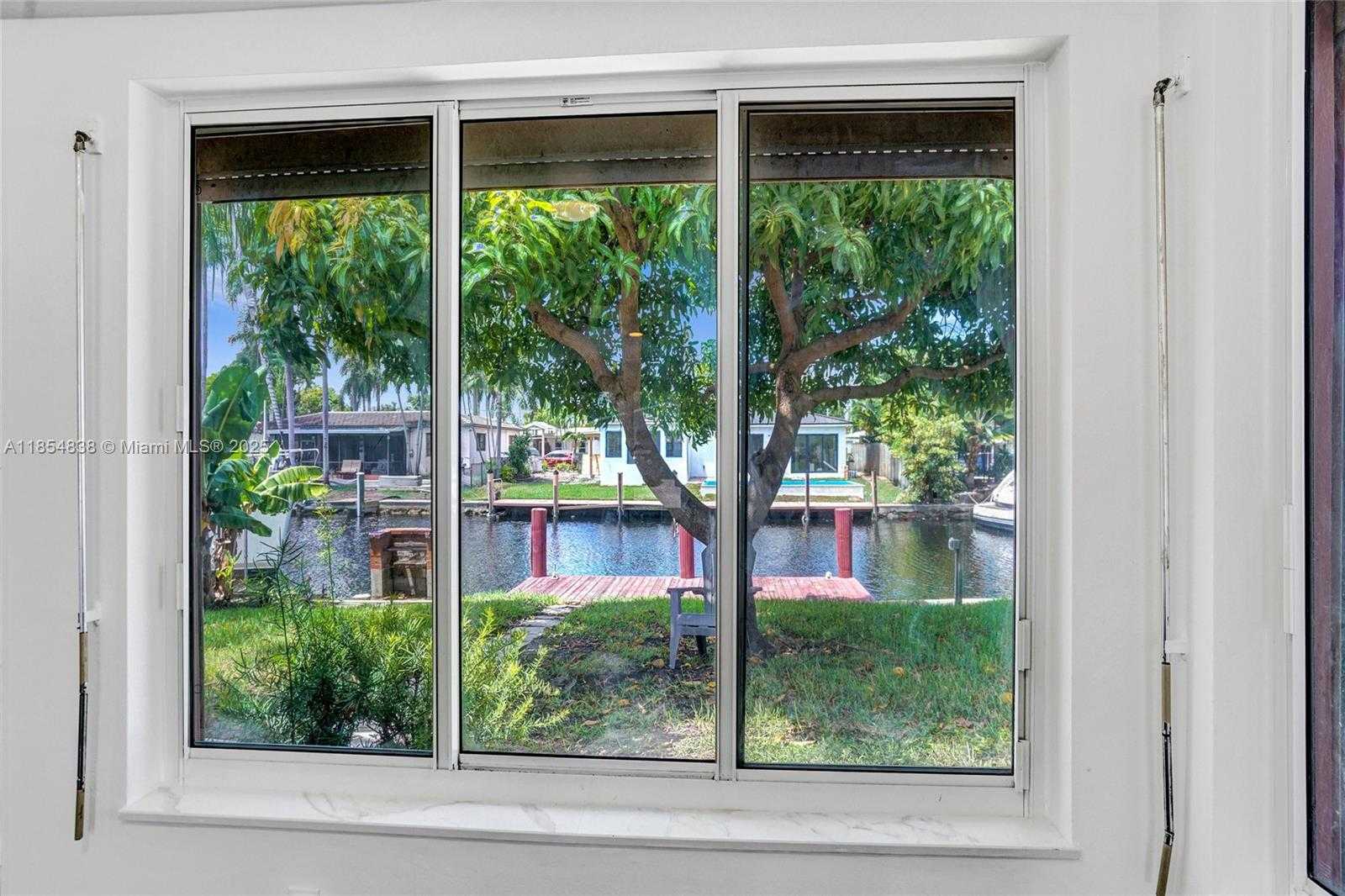 Small Image of 917 MANDARIN ISLE, Fort Lauderdale Number 19