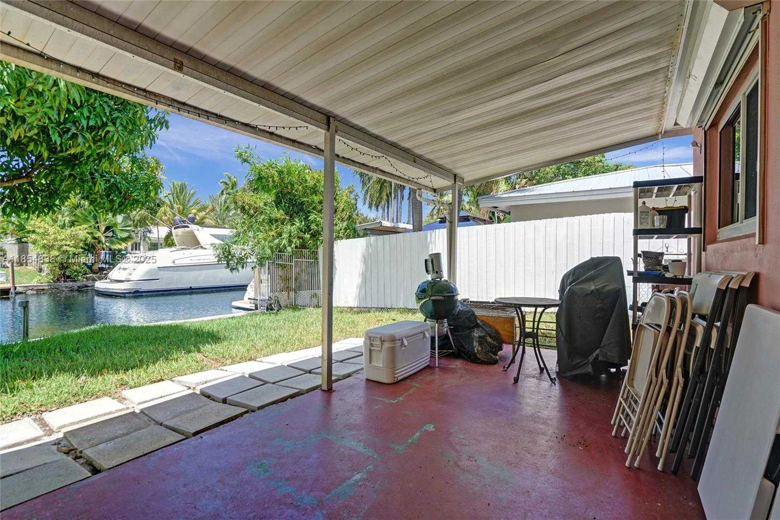 Small Image of 917 MANDARIN ISLE, Fort Lauderdale Number 32