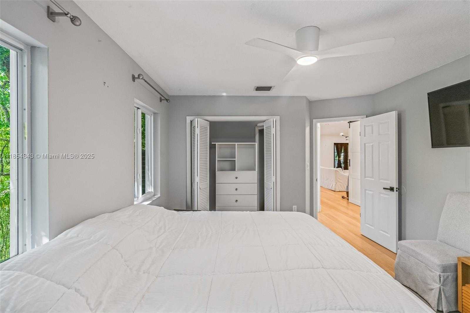 Small Image of 207 SUNSET BLVD, Key Largo Number 22