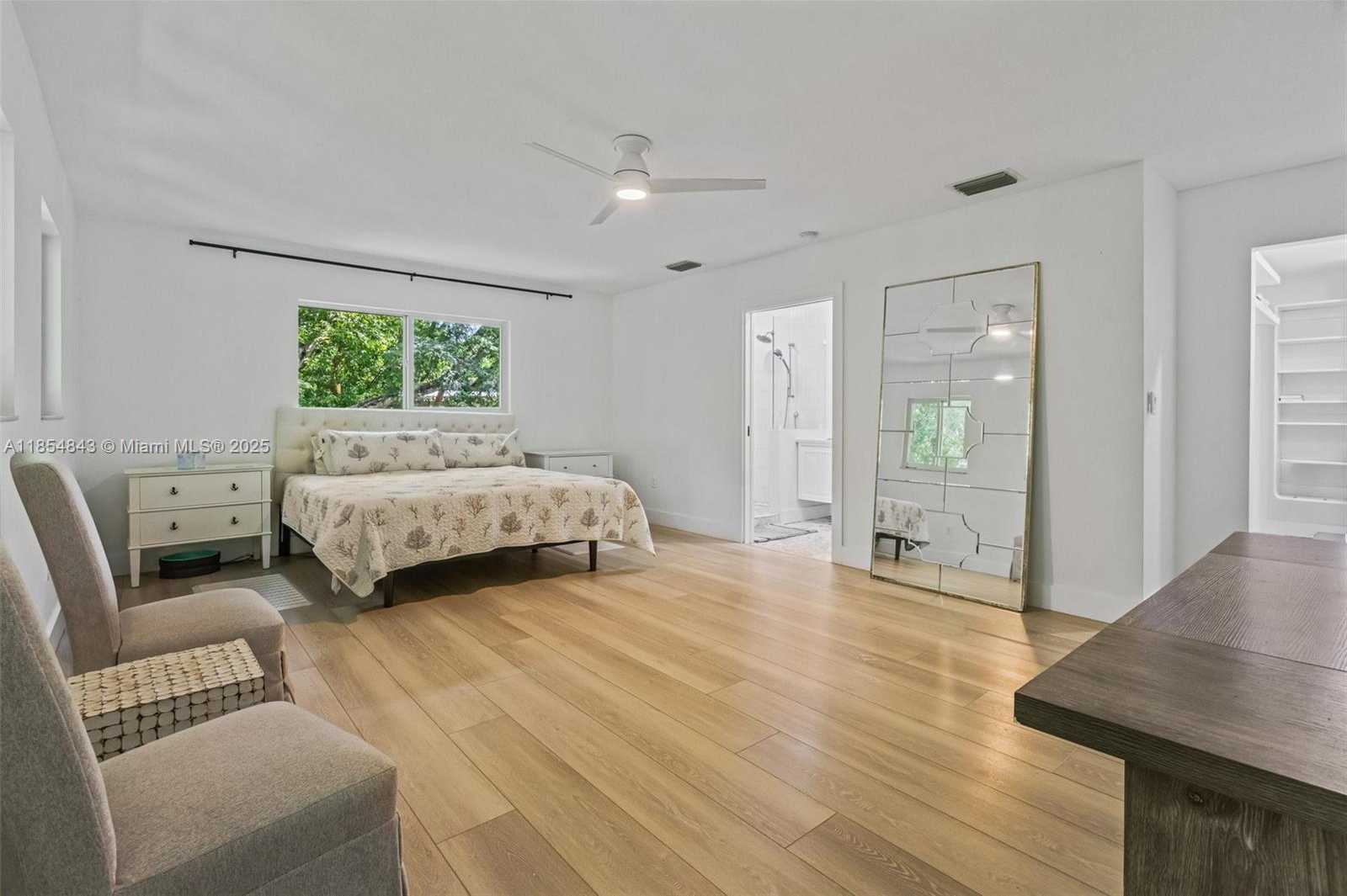 Small Image of 207 SUNSET BLVD, Key Largo Number 25
