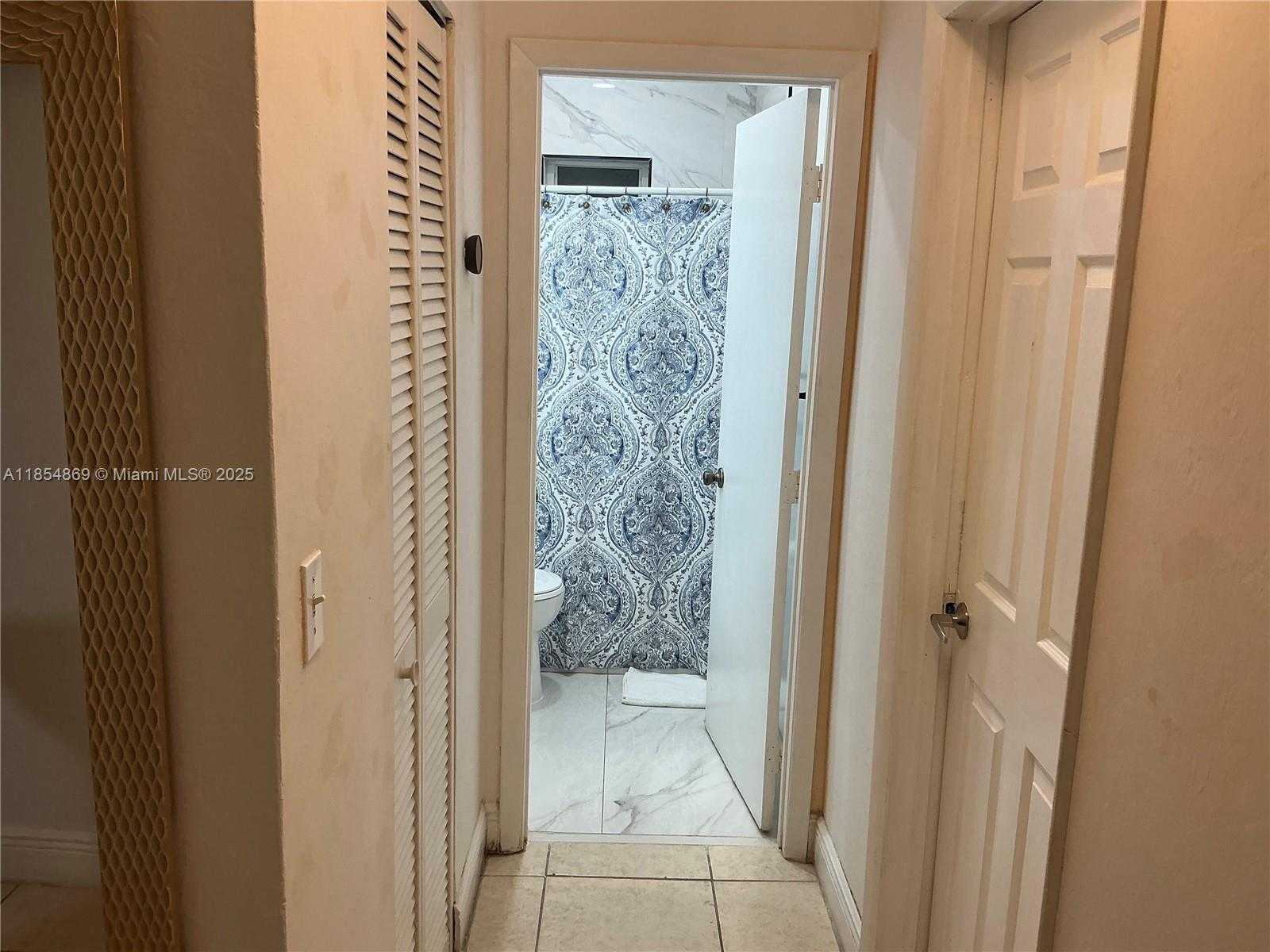 Small Image of 1855 NORTH WEST 32ND ST, Miami Number 13