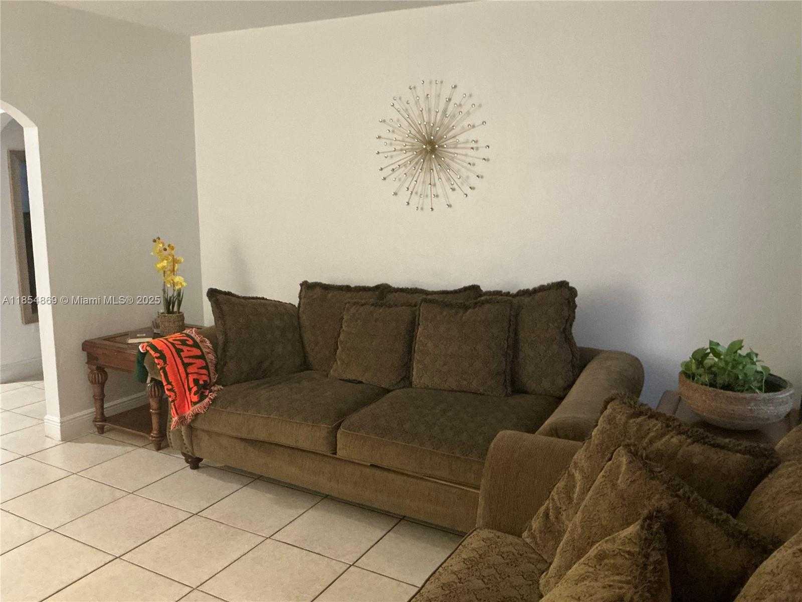 Small Image of 1855 NORTH WEST 32ND ST, Miami Number 8