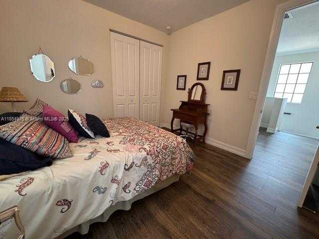 Small Image of 455 SOUTH WEST 113TH LN, Pembroke Pines Number 51