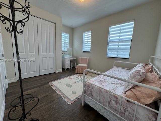 Small Image of 455 SOUTH WEST 113TH LN, Pembroke Pines Number 55