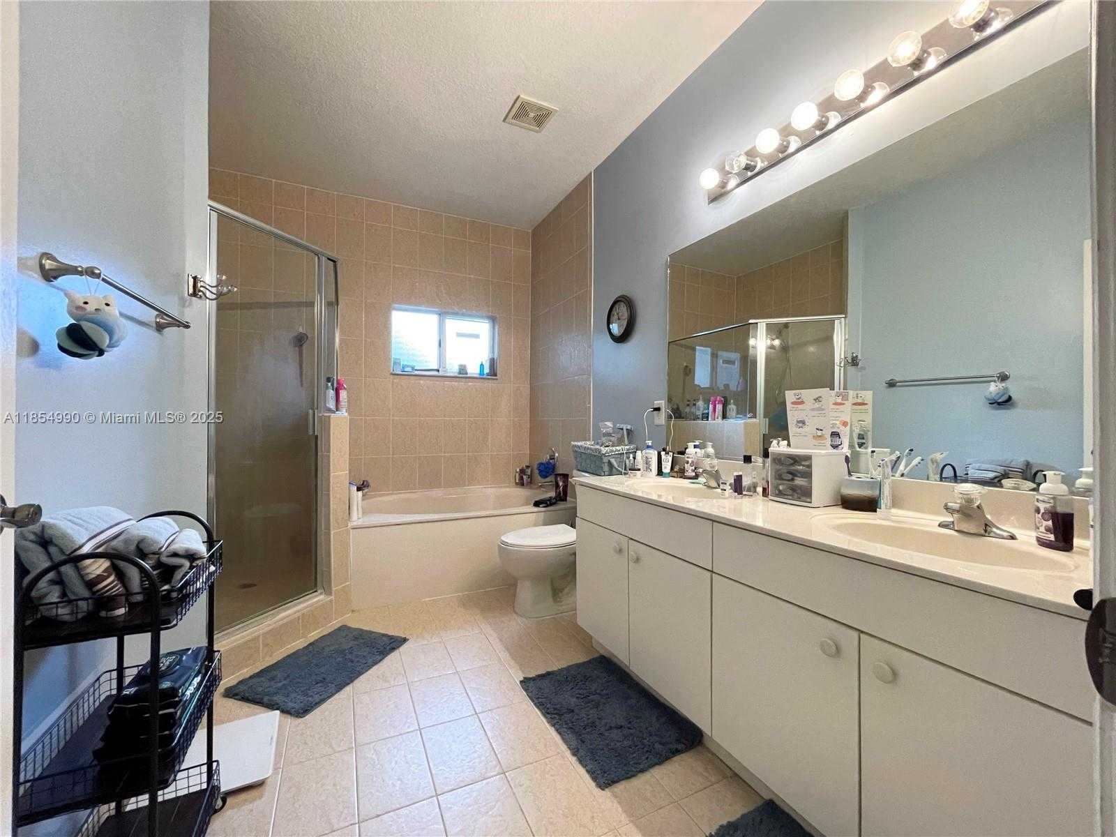 Small Image of 2875 NORTH EAST 4TH ST, Homestead Number 20