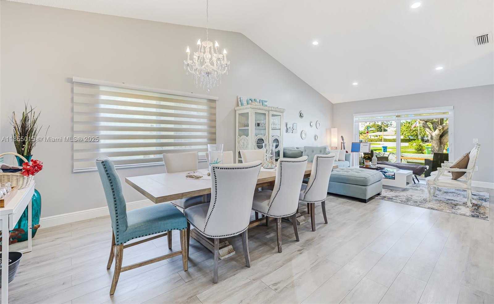 Small Image of 16780 REDWOOD WAY, Weston Number 9