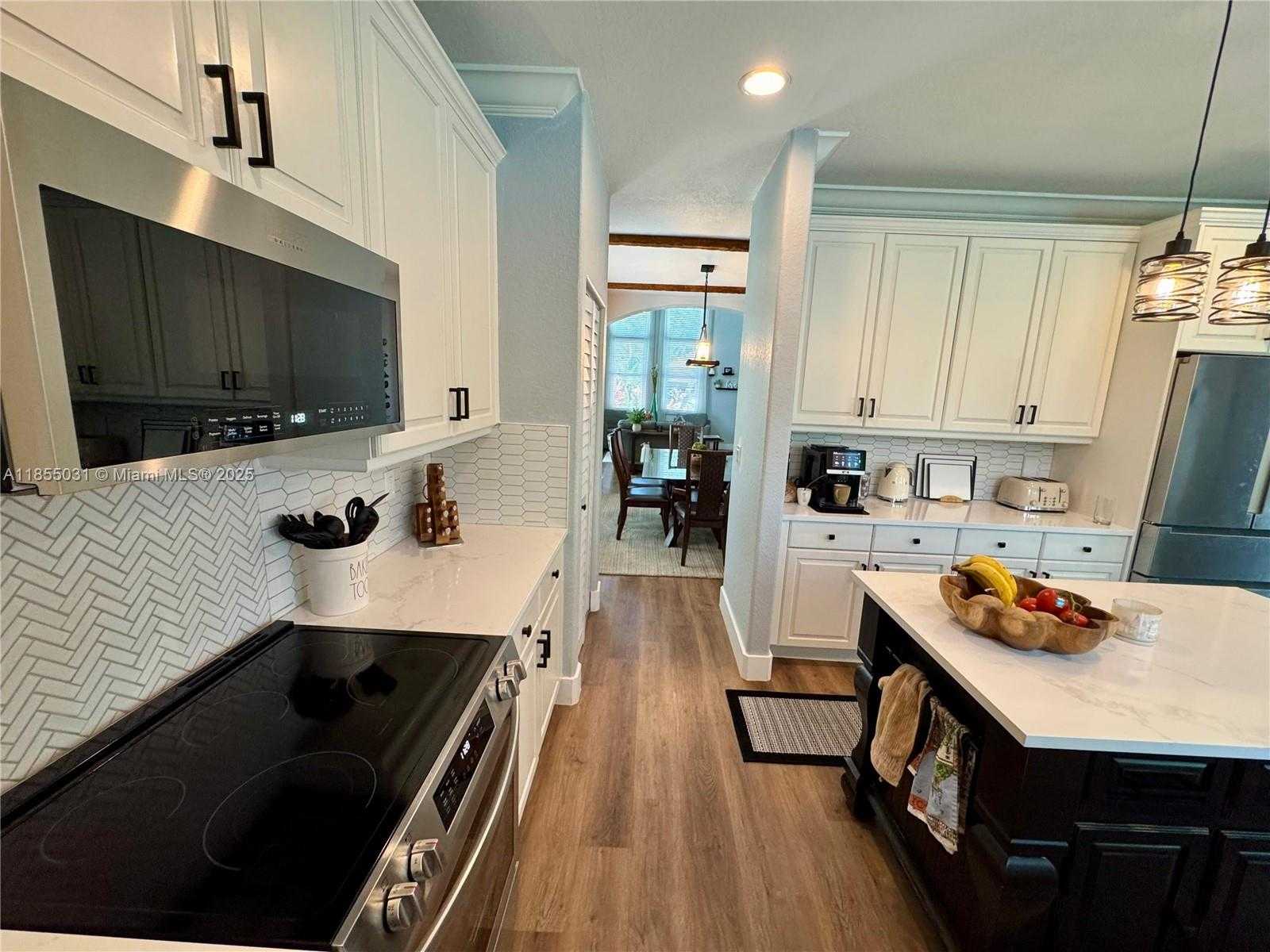 Small Image of 12917 SOUTH WEST 23RD ST, Miramar Number 19