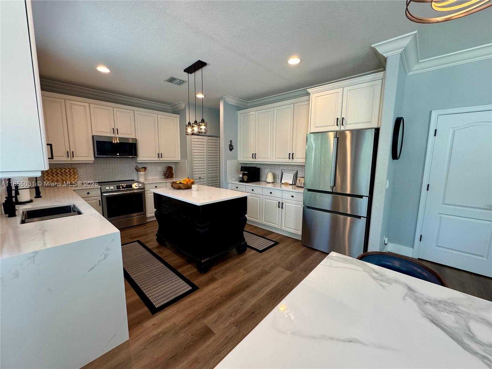 Small Image of 12917 SOUTH WEST 23RD ST, Miramar Number 20