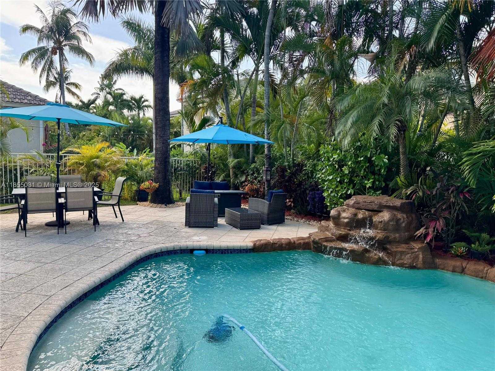 Small Image of 12917 SOUTH WEST 23RD ST, Miramar Number 4