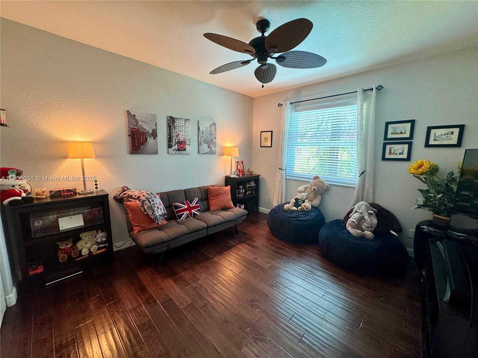 Small Image of 12917 SOUTH WEST 23RD ST, Miramar Number 46