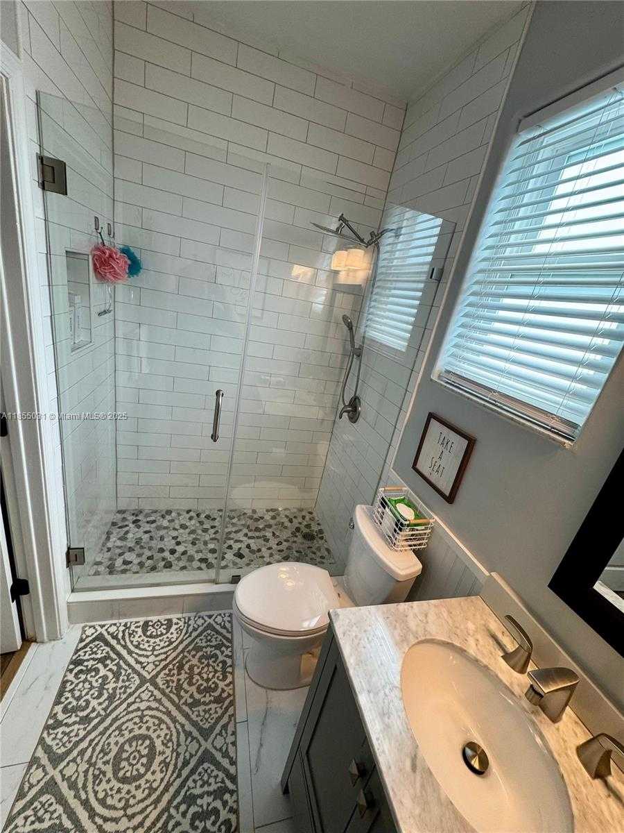 Small Image of 12917 SOUTH WEST 23RD ST, Miramar Number 53
