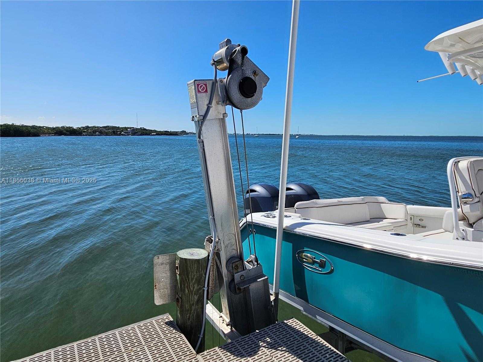 Small Image of 325 CALUSA ST LOT 227, Key Largo Number 17