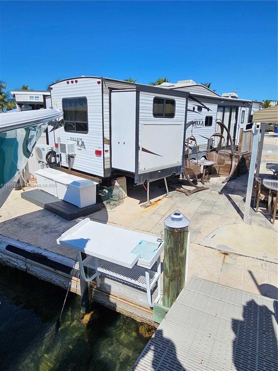 Small Image of 325 CALUSA ST LOT 227, Key Largo Number 21