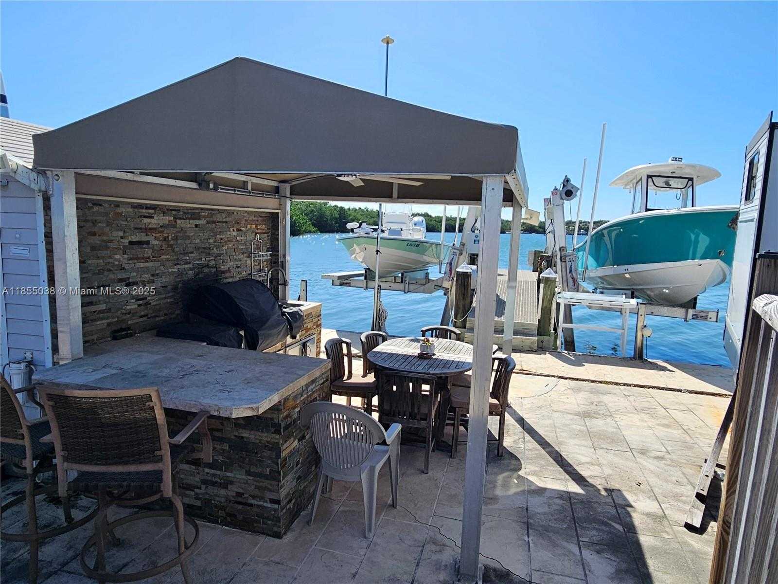 Small Image of 325 CALUSA ST LOT 227, Key Largo Number 5