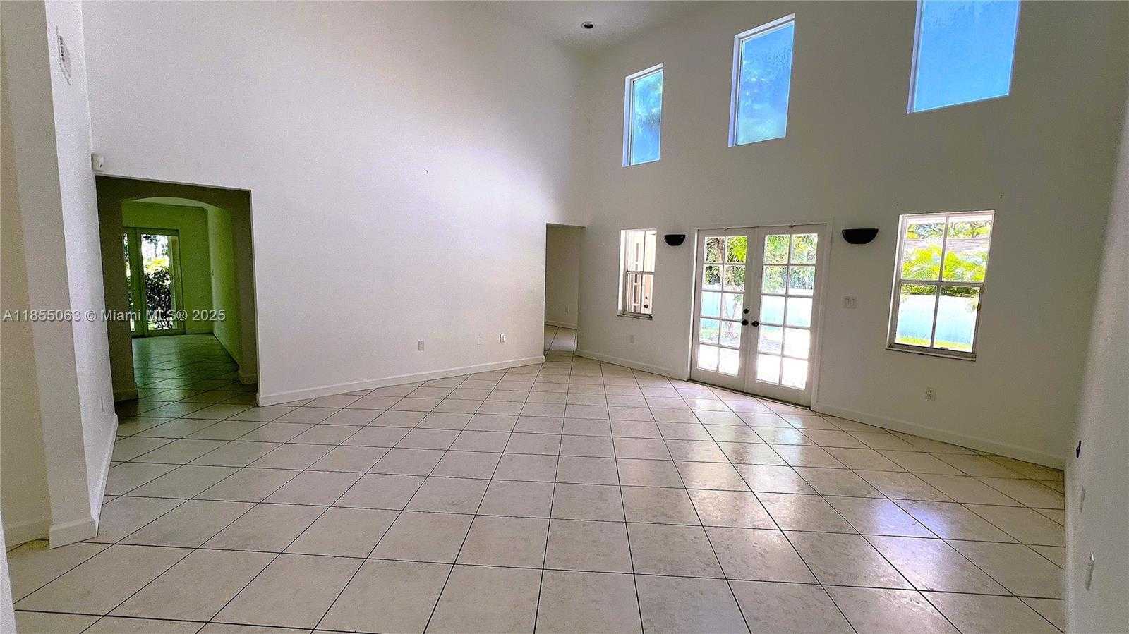 Small Image of 15021 SOUTH WEST 75TH CT, Palmetto Bay Number 10