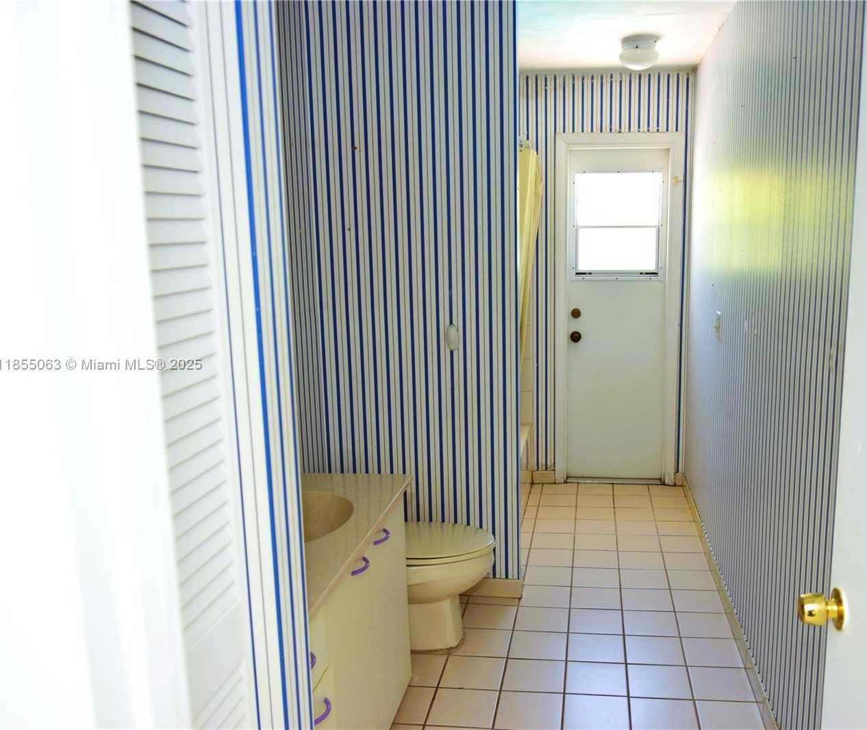 Small Image of 15021 SOUTH WEST 75TH CT, Palmetto Bay Number 21