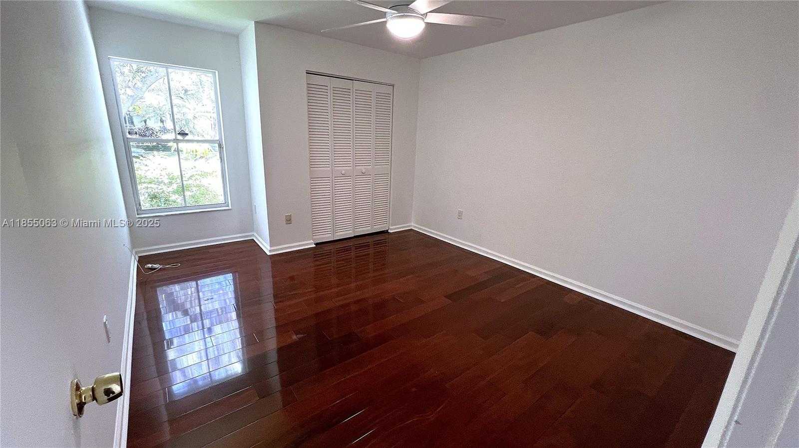 Small Image of 15021 SOUTH WEST 75TH CT, Palmetto Bay Number 22