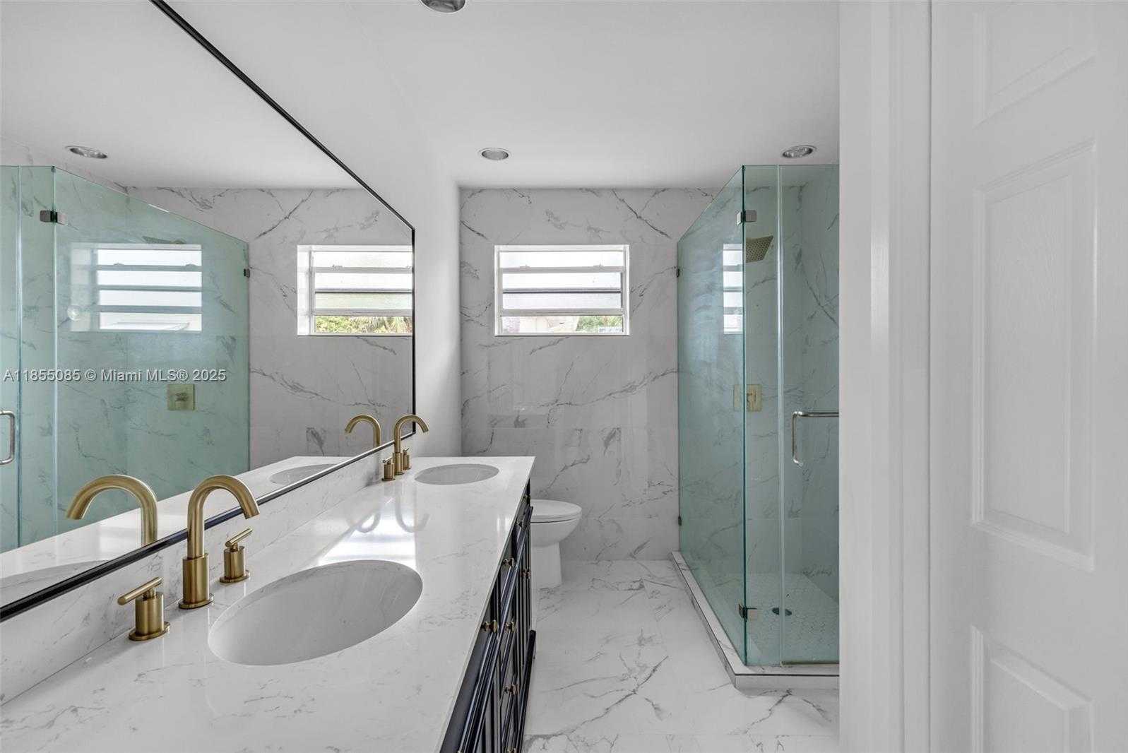 Small Image of 5230 TYLER ST, Hollywood Number 33
