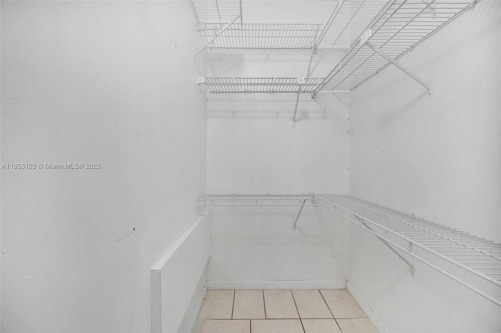 Small Image of 7540 WEST 29TH AVE, Hialeah Number 15