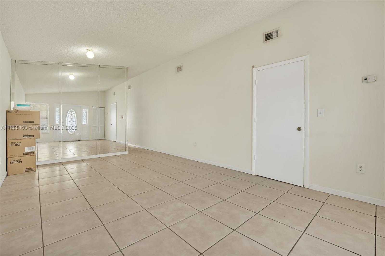 Small Image of 7540 WEST 29TH AVE, Hialeah Number 2