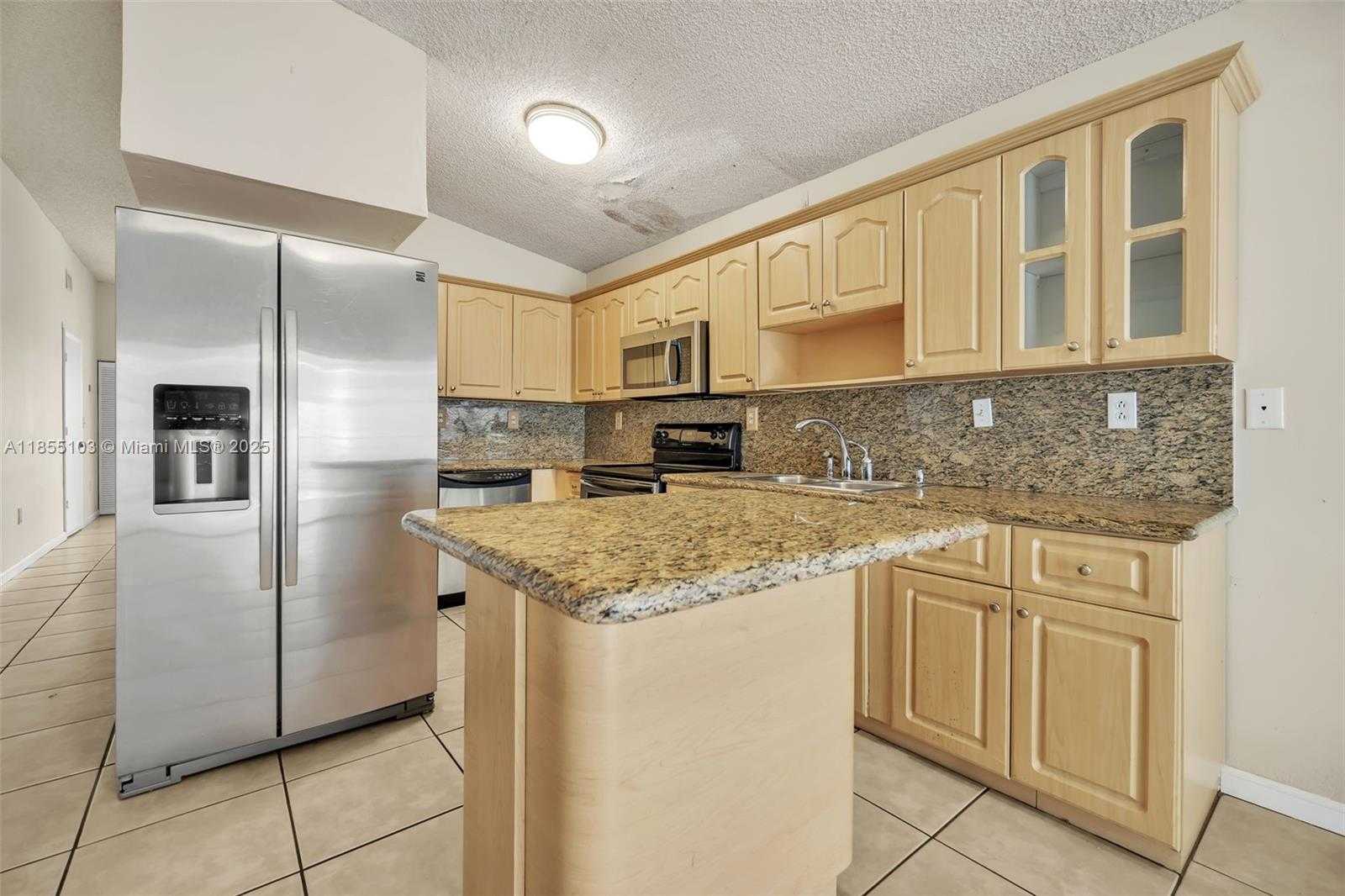 Small Image of 7540 WEST 29TH AVE, Hialeah Number 9