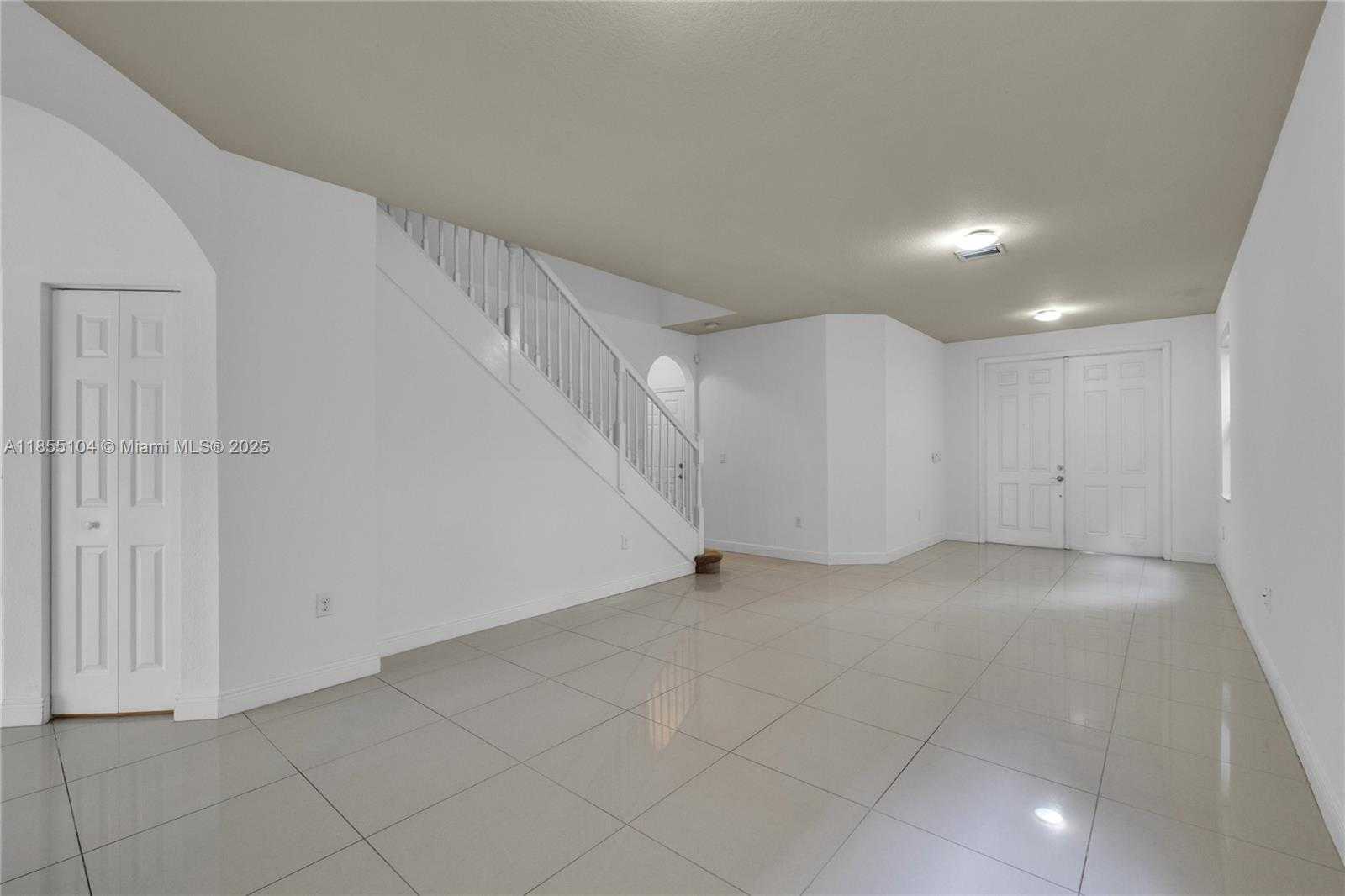 Small Image of 8630 NORTH WEST 101ST PL, Doral Number 9